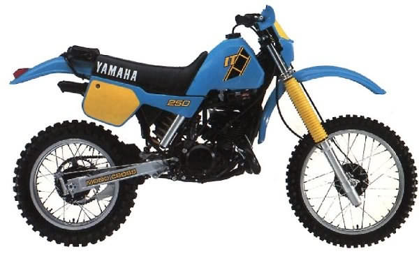 moto yamaha it 250